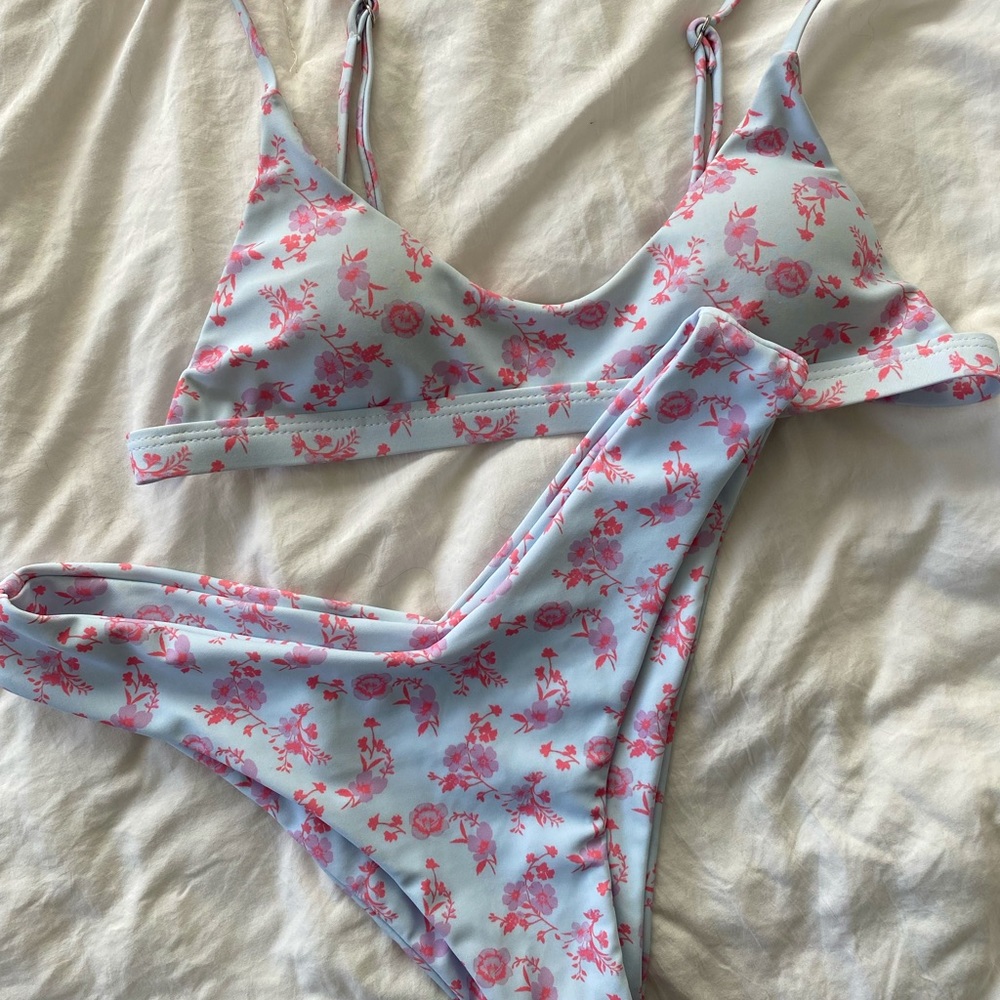 floral bikini set